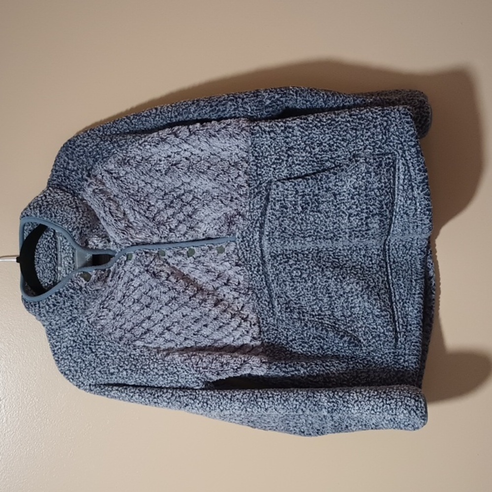 Simply southern LG top pre owned